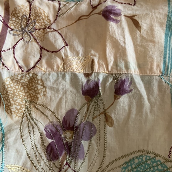 Zedzz Gorgeous Floral Wrap Dress with Silk Waist Tie - Picture 7 of 12